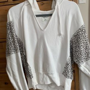 Cropped White & Grey Leopard Sweatshirt